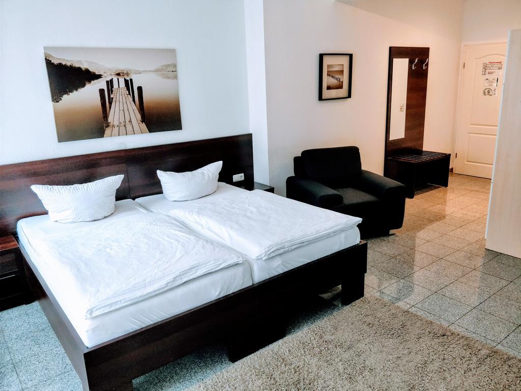Boardinghouse - Stadtvilla Budget Schweinfurt Kültér fotó